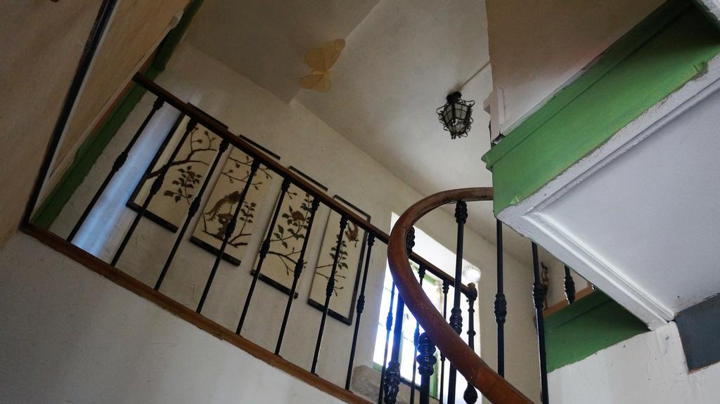 Arthonnay La Grille Fleurie, Chambres D'Hote Chez L'Habitant מראה חיצוני תמונה